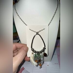 Elegant Silver Necklace with Green and White Accents paparazzi nwot